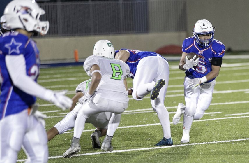 Sharks arrollan en el Kiwanis Panama Bowl