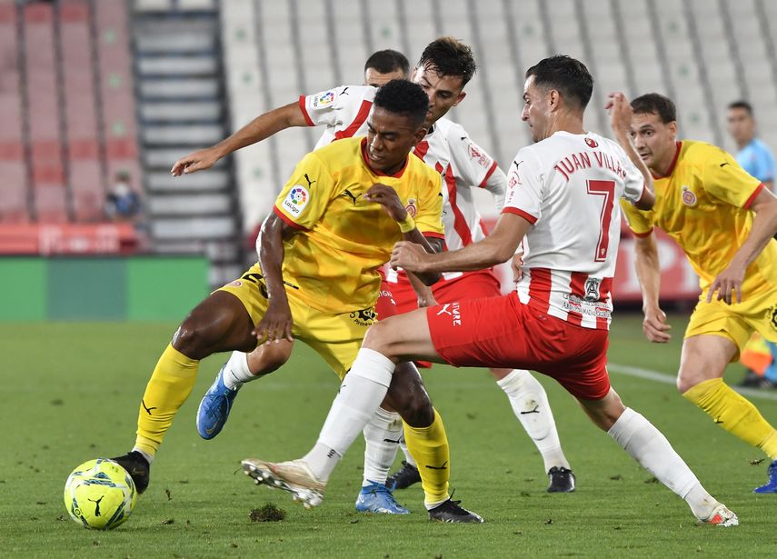 Yoel Bárcenas marca y gana con Panamá y será baja en la ida del play-off final