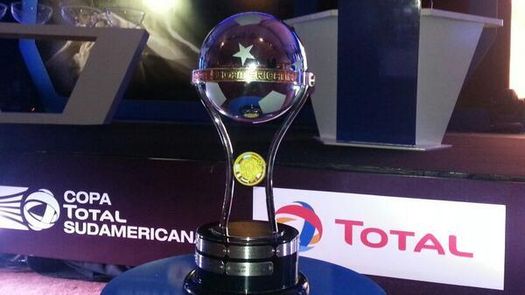 La Copa Sudamericana tendrá duelos entre panameños