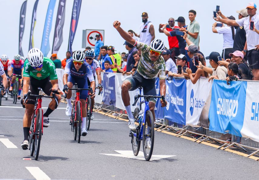 Oscar Sevilla se corona en el Tour de Panamá