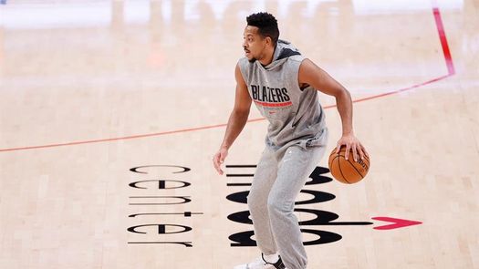 122-125. McCollum y Lillard dejan a Heat con su quinta derrota consecutiva