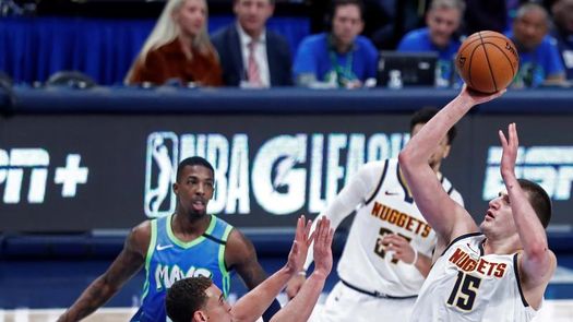 106-107. Jokic representa el ataque de los Nuggets