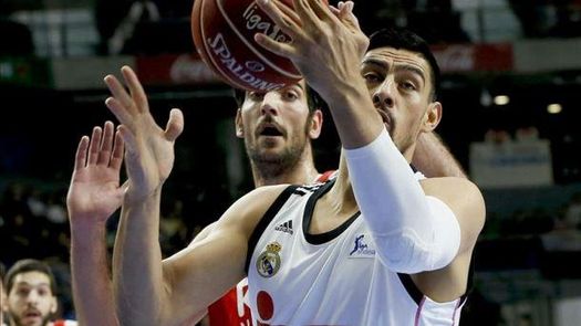 Ayón dice que no se ha equivocado dejando la NBA y fichando por el Real Madrid
