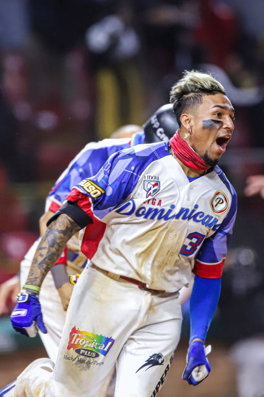 Dos panameños son campeones en la Serie del Caribe