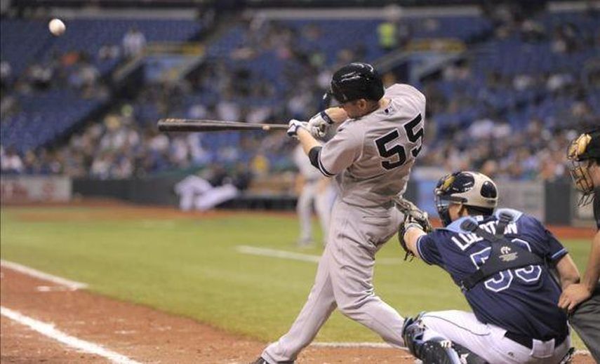 3-2. Overbay remolca la victoria de los Cerveceros sobre los Rojos