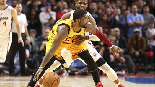 121-126. Irving y James mantienen ganadores a los Cavaliers