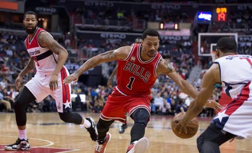 Derrick Rose se va a los Knicks por José Calderón, Robin López y Jerian Grant