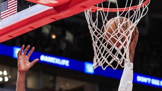 Oladipo no sabe todavía cuando podrá regresar, pero su recuperación va bien