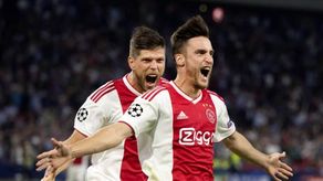 3-0. Un espectacular Tagliafico tumba al AEK y da la primera victoria al Ajax