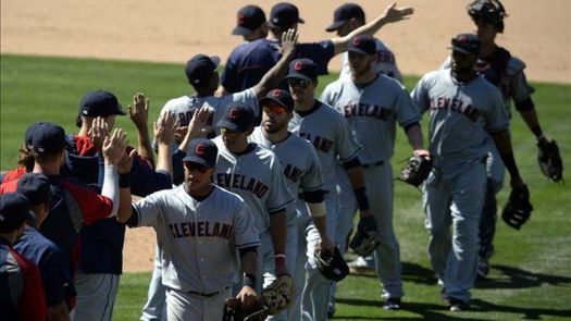 2-1. Salazar lanza sólido y vence a los Orioles