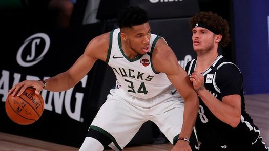 124-118. Antetokounmpo y los Bucks vuelven a ganarle a los Nets y barren en la mini serie