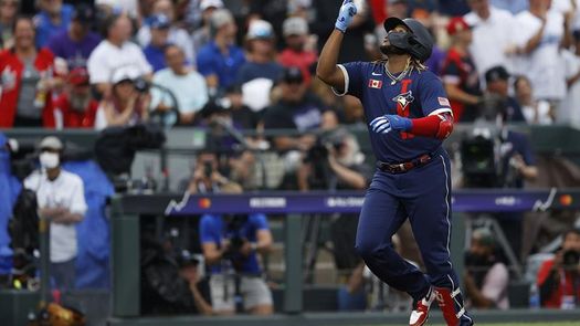 10-2. Guerrero Jr. conecta par de cuadrangulares contra los Vigilantes