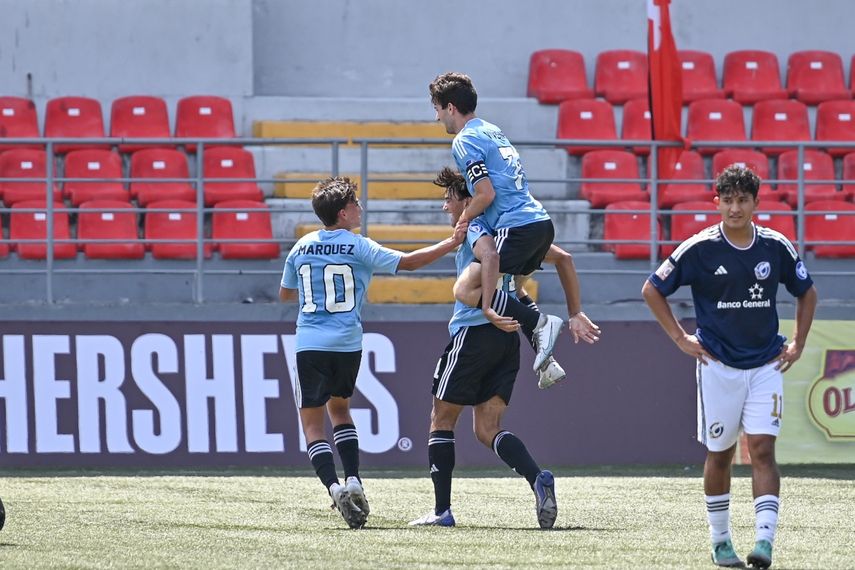 Paul Antoine Severe y los Dolphins inician en plan grande