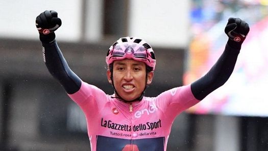 El ciclista colombiano, Egan Bernal se recupera tras ser operado luego del accidente sufrido este lunes.