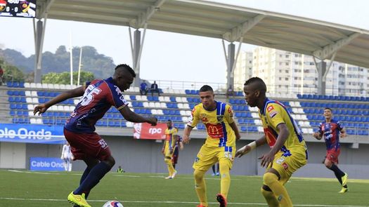 “Clásico del Pueblo” termina con un 0-0 engañoso