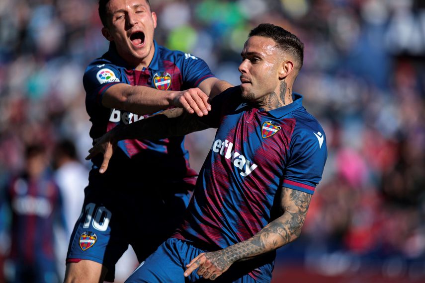 Aguanieve y temperaturas casi a cero en el entrenamiento del Levante