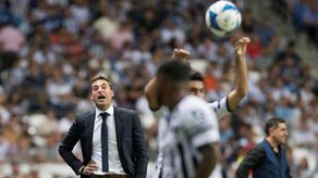 El Monterrey vence al Querétaro con autogol de Sanvezzo y accede a semifinal