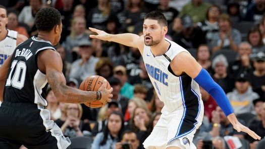 94-85. Vucevic conduce el ataque de los Magic