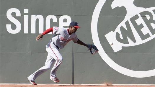 9-3. Taylor y Harper jonronean en el triunfo de los Nacionales
