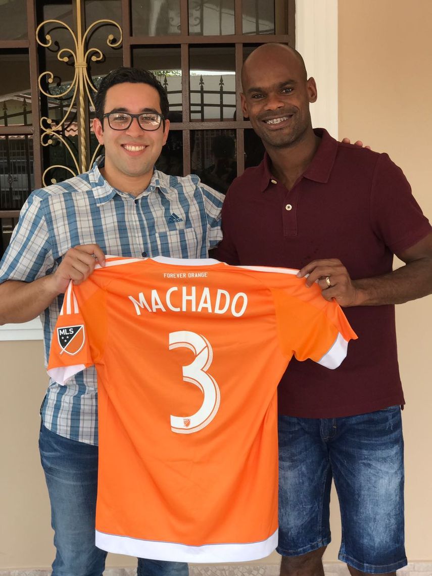 UNICOS – Adolfo Machado