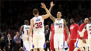 Davis impresiona con su juego; ganan Clippers, Grizzlies y Thunder