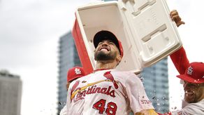 Iván Herrera entra al selecto grupo con sus 3 jonrones