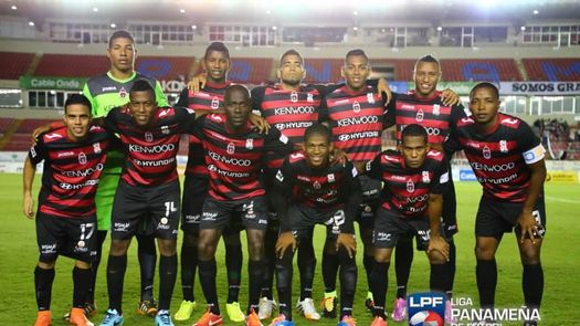 Mosquera y Botello mantienen al Sporting SM en el liderato