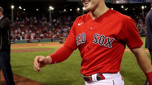 Hernández y Devers responden a Cora y Boston jugará Serie Divisional con Rays