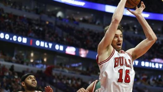 Rockets son nuevos líderes; Gasol se consagró en Chicago y Knicks se hunden