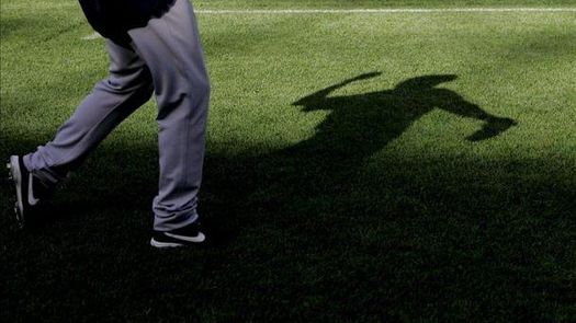 3-1. Bolsinger domina desde la lomita a los Bravos