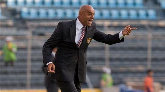 Directiva del Puebla anuncia a Sánchez Solá como nuevo técnico del equipo