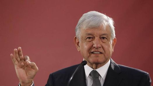 El presidente López Obrador felicita al América por su título