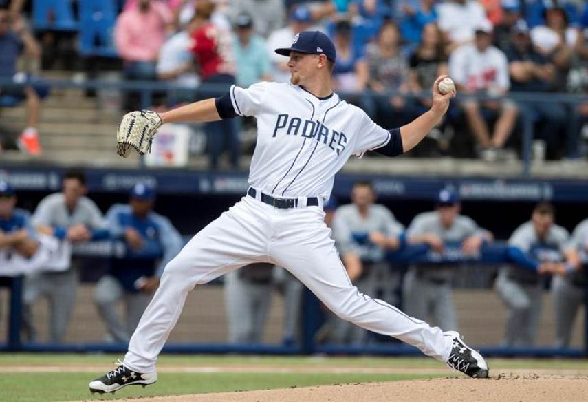 2-4. Lauer lanza sólido y supera a los Cardenales