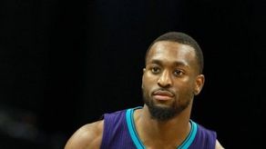 97-111. Walker lidera la victoria de los Hornets