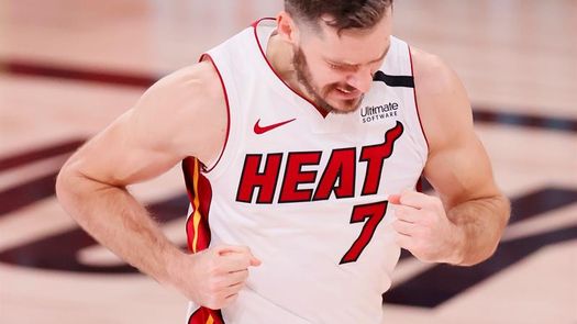 119-108. Dragic dirige la última victoria de los Heat del año