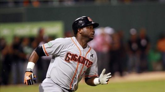 6-4. El novato dominicano Alberto decide el segundo triunfo de los Vigilantes