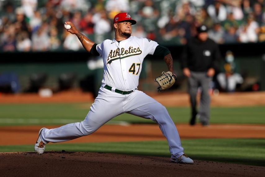 2-1. El dominicano Montas gana duelo a McCullers y Oakland rompe mala racha