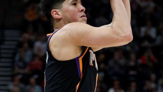 112-106. Booker es líder del ataque de los Suns ante Warriors