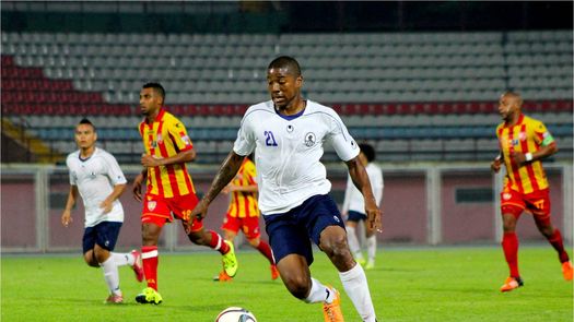 Ricardo Clarke estará para el partido ante El Salvador