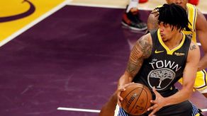 Pierden los líderes Bucks y Lakers; Warriors y Pelicans dan la sorpresa