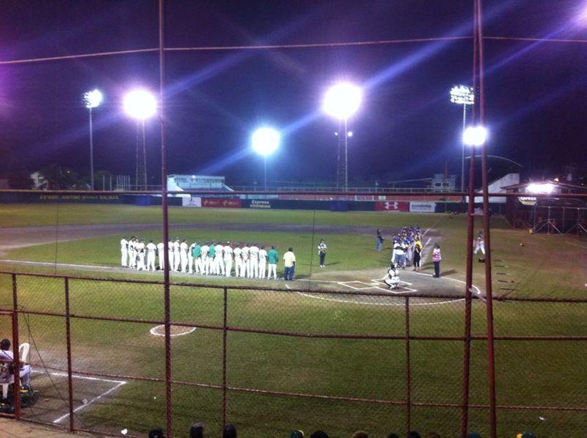 Panamá Oeste sufre tropiezo ante Herrera, pero continúa con vida