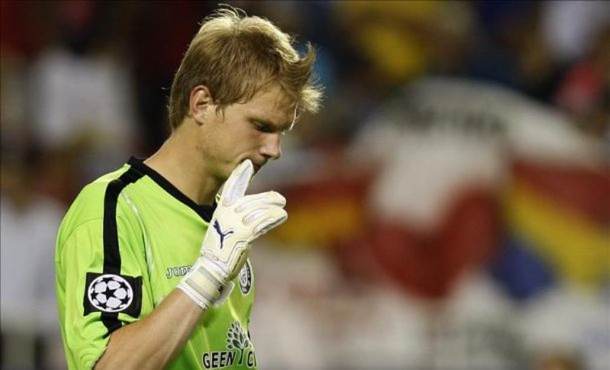 El meta lituano Arlauskis (Watford) llega como cedido hasta el 30 de junio