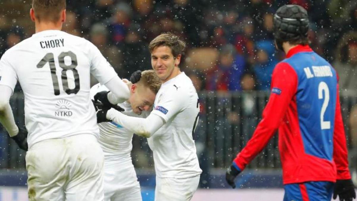 La derrota del CSKA clasifica a Roma y Real Madrid antes de jugar