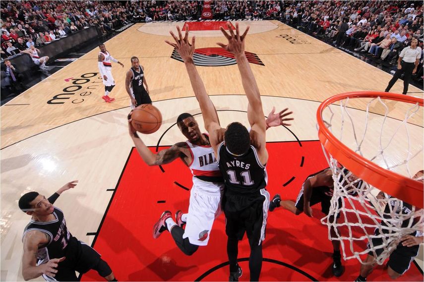 Los Trail Blazers ganan a los Spurs en el duelo del Oeste y los Hawks a los Bulls en el Este