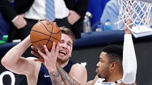 130-111. Ante los Kings, Doncic se acerca al triple-doble en su regreso con los Mavericks