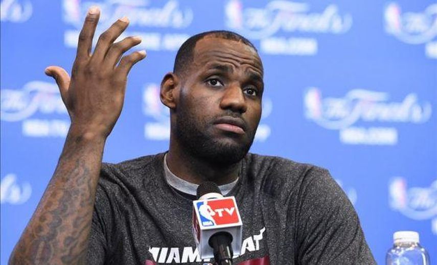 LeBron James piensa que la historia se hizo para cambiarla