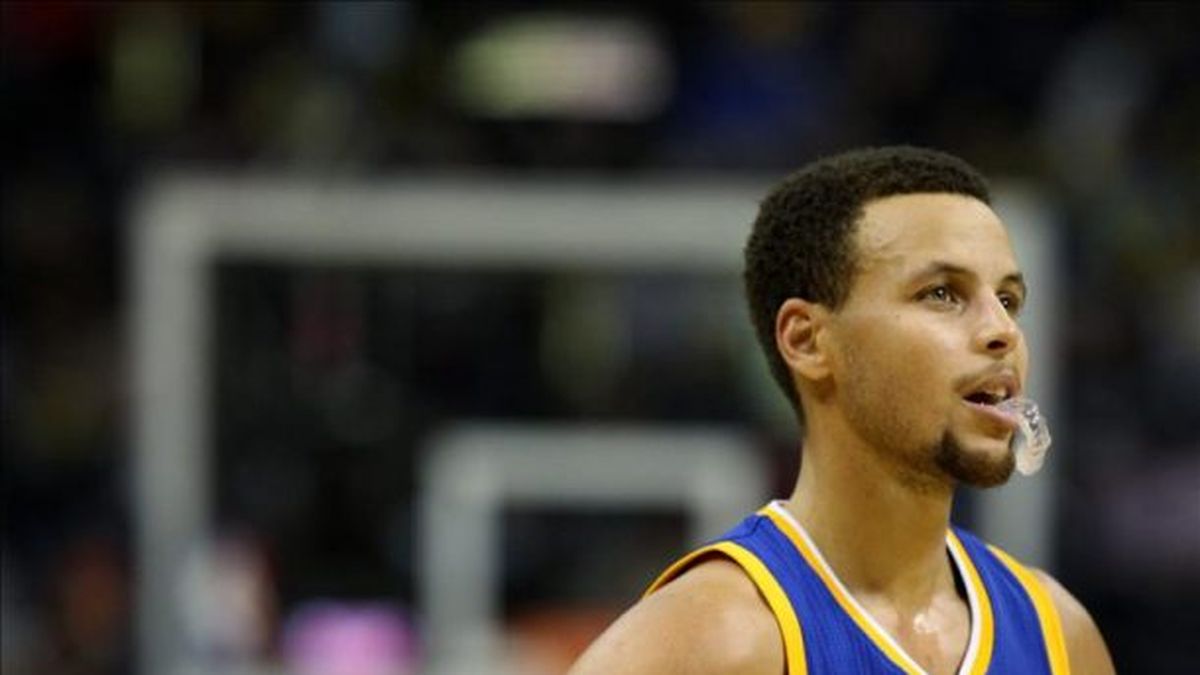 103-106. Curry mantiene invictos a los Warriors con el decimonoveno triunfo