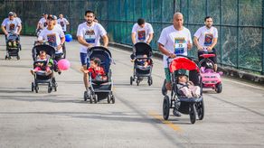 De gateos a coches y bailes de mamás: Papás Race 2025 celebró cinco años de crecer junto a las familias panameñas.