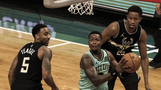 119-127. Bridges y los Hornets ganan al segundo equipo de Bucks