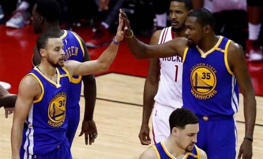 Warriors y Jazz amplían su racha ganadora; Hawks salvan el liderato